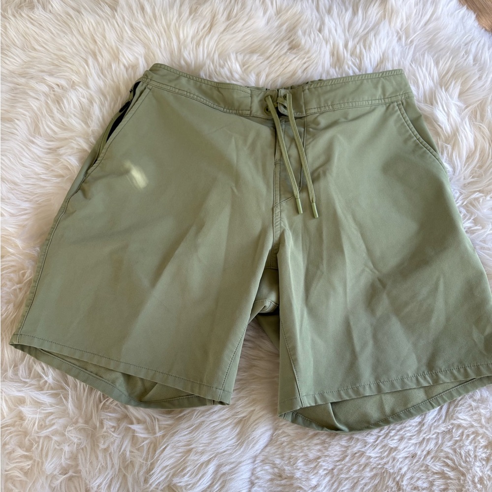 Ten Thousand The Foundation short light Olive Athletic Shorts unlined